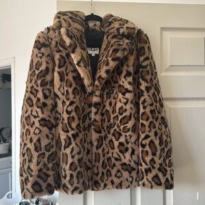 SAMPLE UGG Leopard print coat